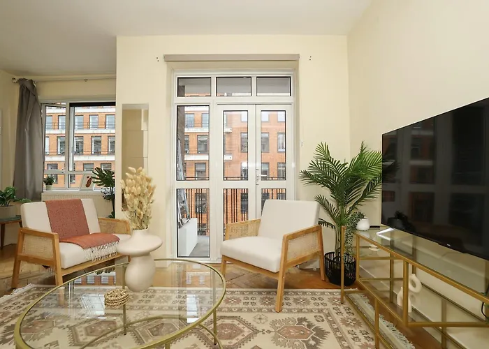 Spacious 2 Bedroom Apartment In Holborn
