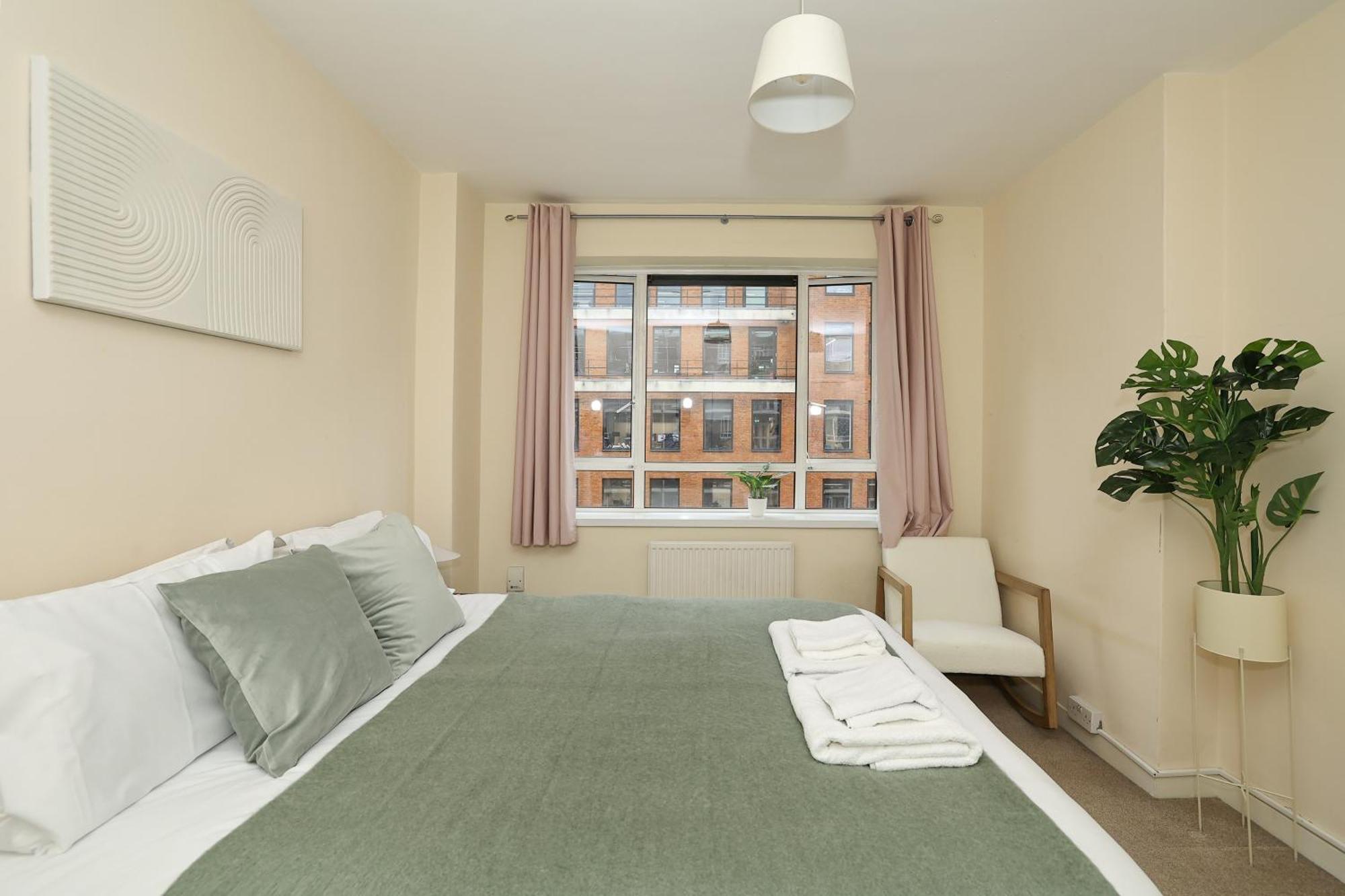 Spacious 2 Bedroom In Holborn London